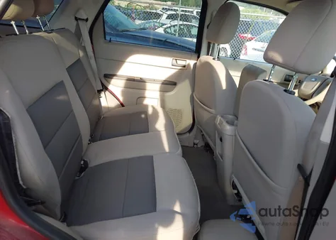 2008 Ford Escape Xlt from USA, damaged, VIN 1FMCU93198KB91844